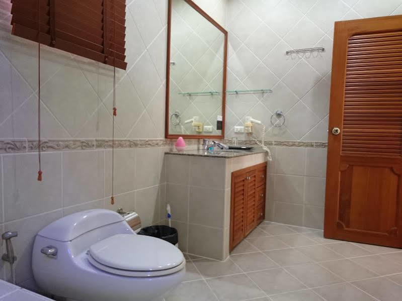 View Talay Villas Chonburi Exterior photo